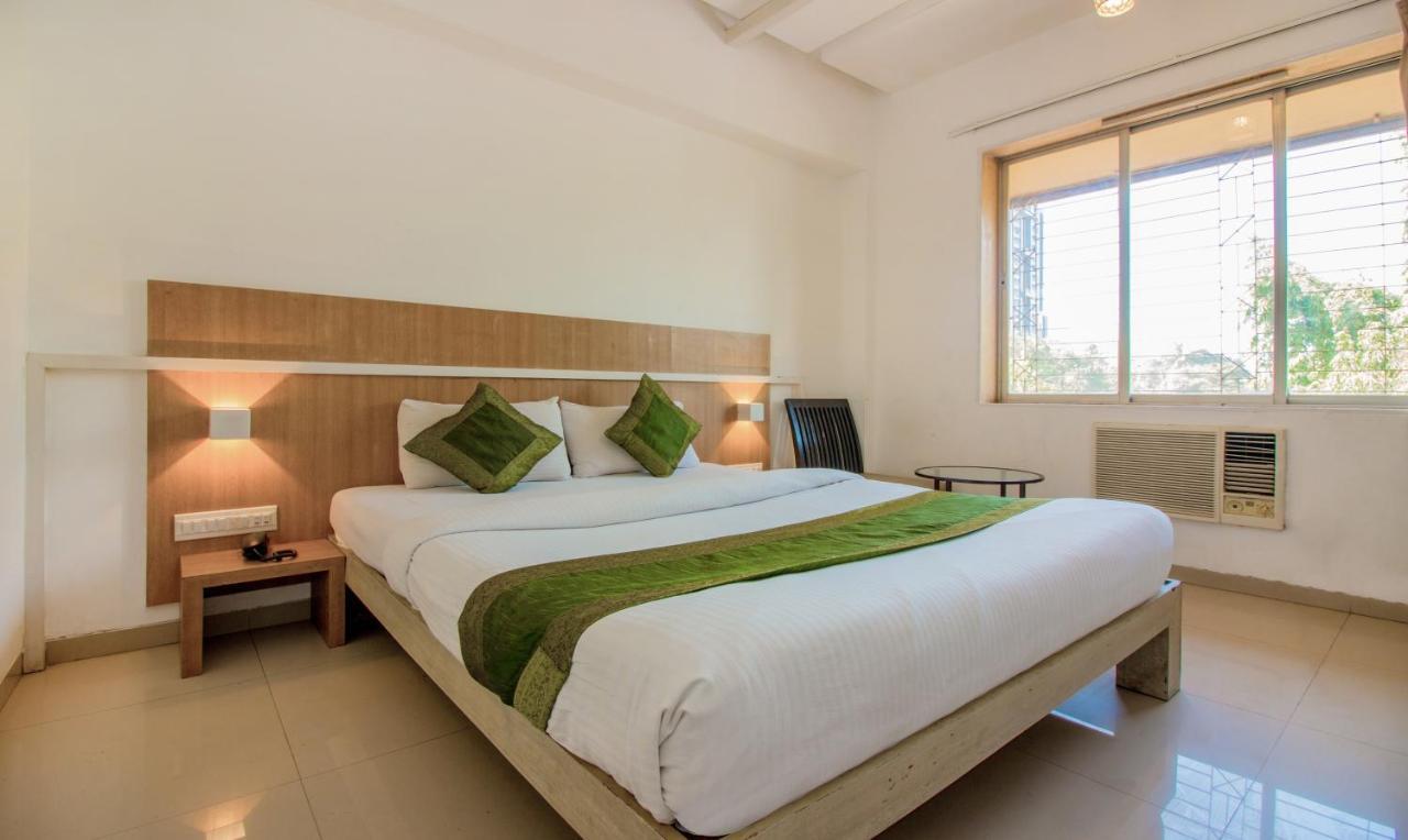 Treebo Trend Golden Nest Hotell Thane Exteriör bild